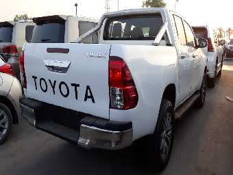 TOYOTA HILUX 2019 Image 3