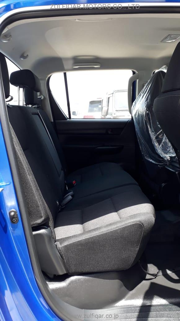 TOYOTA HILUX 2019 Image 8
