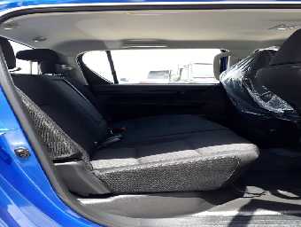 TOYOTA HILUX 2019 Image 8