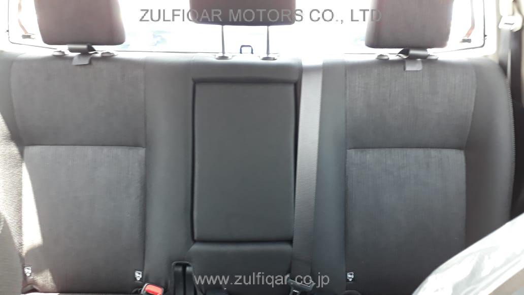 TOYOTA HILUX 2019 Image 9