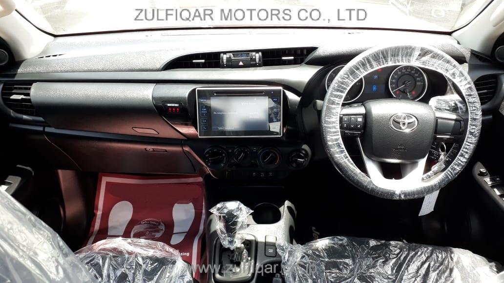 TOYOTA HILUX 2019 Image 2