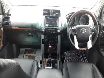 TOYOTA PRADO 2013 Image 2