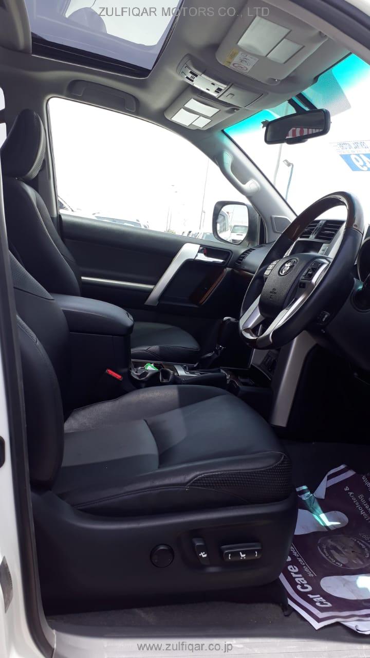 TOYOTA PRADO 2013 Image 11