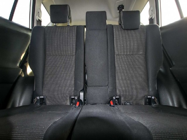 TOYOTA RAV-4 2017 Image 21