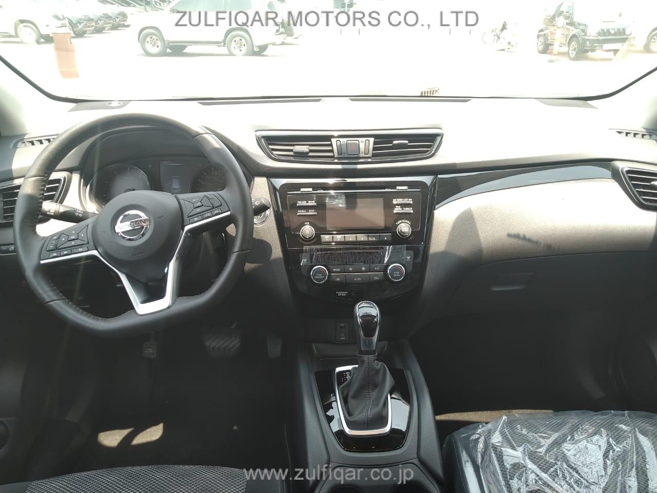 NISSAN ROGUE 2017 Image 2