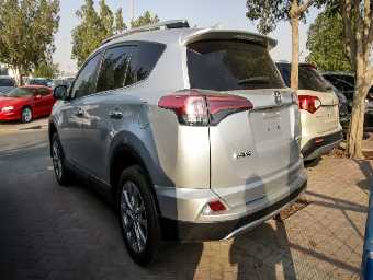TOYOTA RAV-4 2017 Image 3