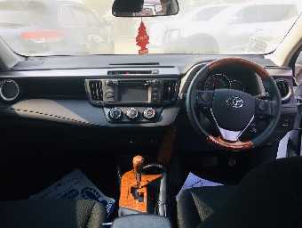 TOYOTA RAV-4 2016 Image 2