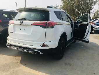 TOYOTA RAV-4 2016 Image 7