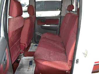 TOYOTA HILUX 2015 Image 10