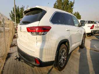 TOYOTA KLUGER 2016 Image 3