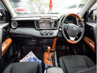 TOYOTA RAV-4 2016 Image 2