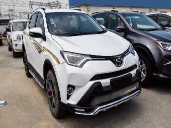 TOYOTA RAV-4 2016 Image 4