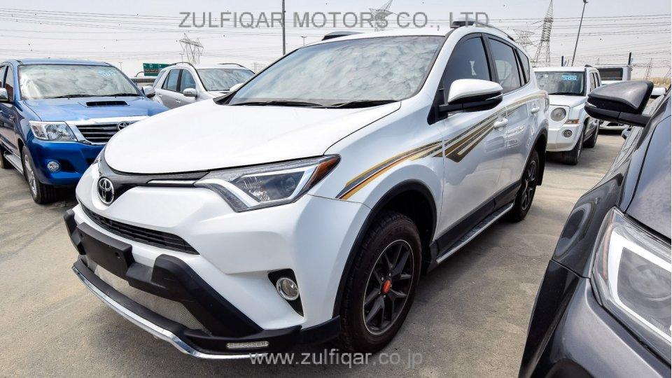 TOYOTA RAV-4 2016 Image 5