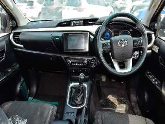 TOYOTA HILUX 2017 Image 2