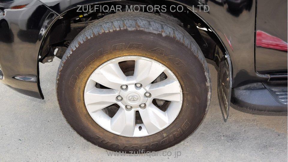 TOYOTA HILUX 2017 Image 12