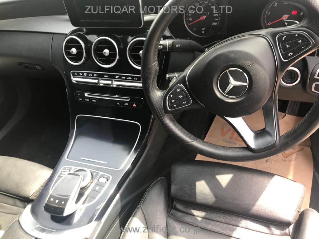 MERCEDES BENZ C CLASS 2015 Image 2