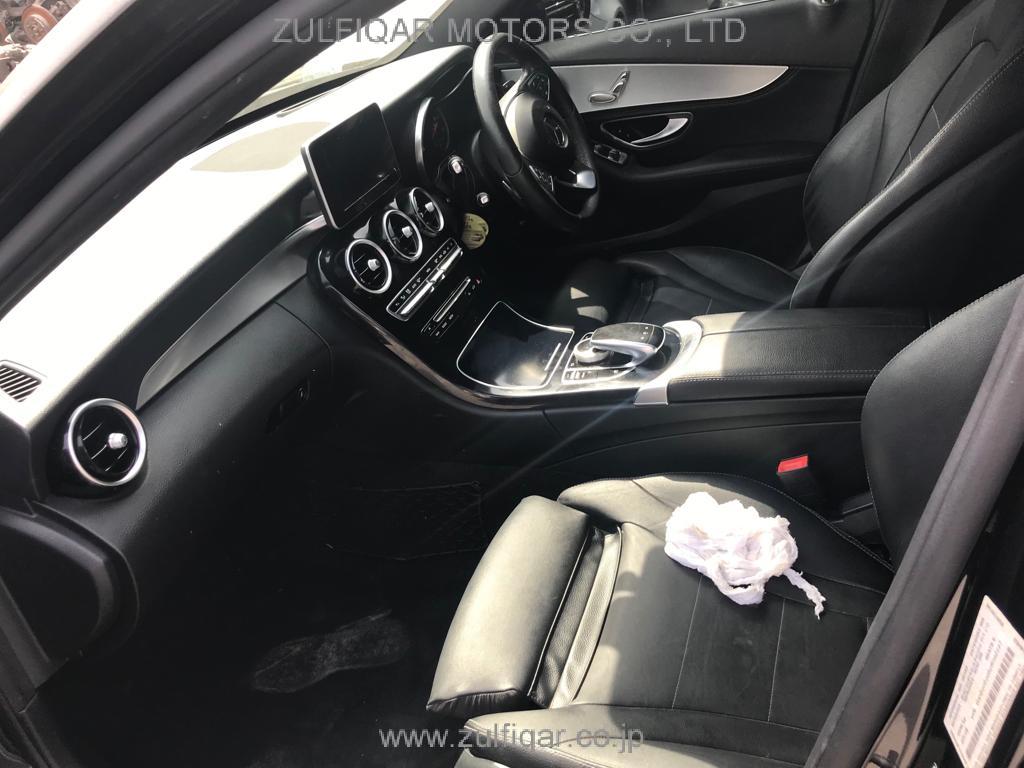 MERCEDES BENZ C CLASS 2015 Image 9