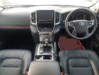 TOYOTA LAND CRUISER 2016 Image 2