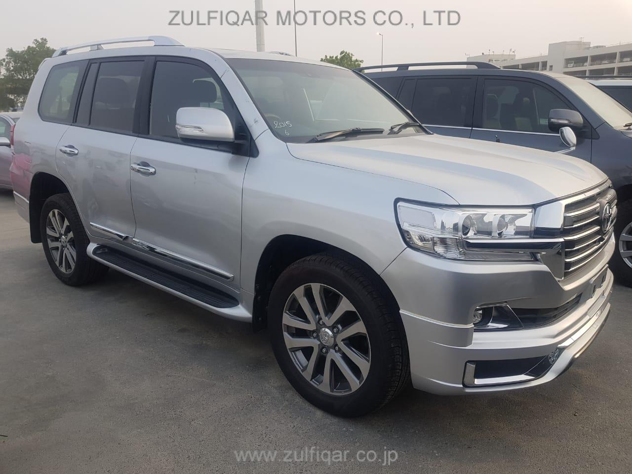 TOYOTA LAND CRUISER 2015 Image 4