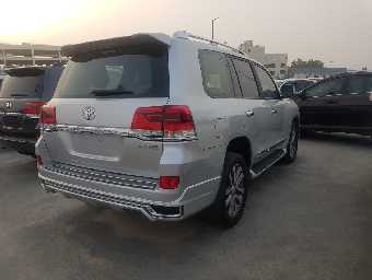 TOYOTA LAND CRUISER 2015 Image 6