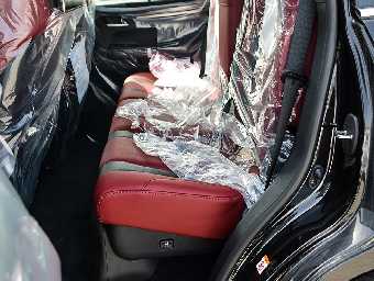 LEXUS LX 570 2019 Image 10