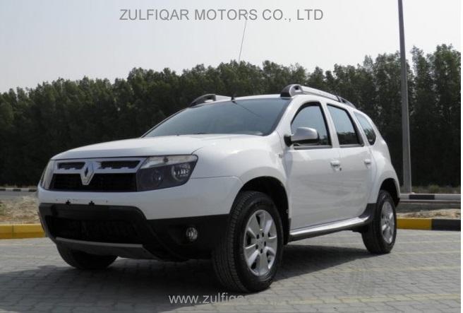 RENAULT DUSTER 2015 Image 4