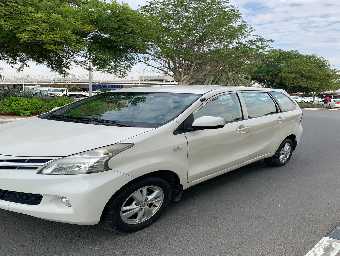 TOYOTA AVANZA 2015 Image 4