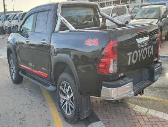 TOYOTA HILUX 2016 Image 2