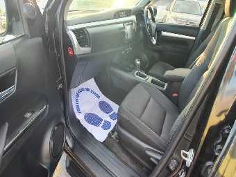 TOYOTA HILUX 2016 Image 9