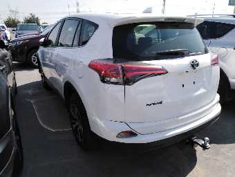 TOYOTA RAV-4 2017 Image 6