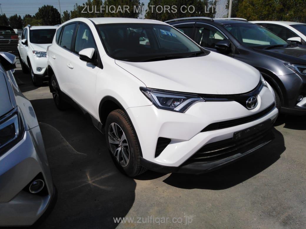 TOYOTA RAV-4 2017 Image 7