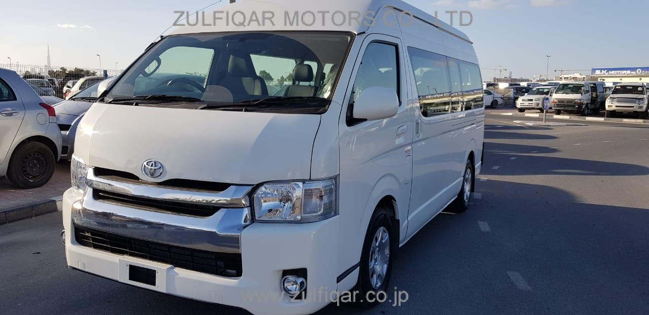TOYOTA HIACE BUS 2017 Image 4
