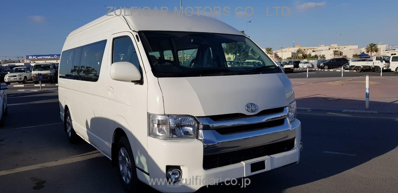 TOYOTA HIACE BUS 2017 Image 5