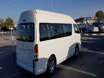 TOYOTA HIACE BUS 2017 Image 6
