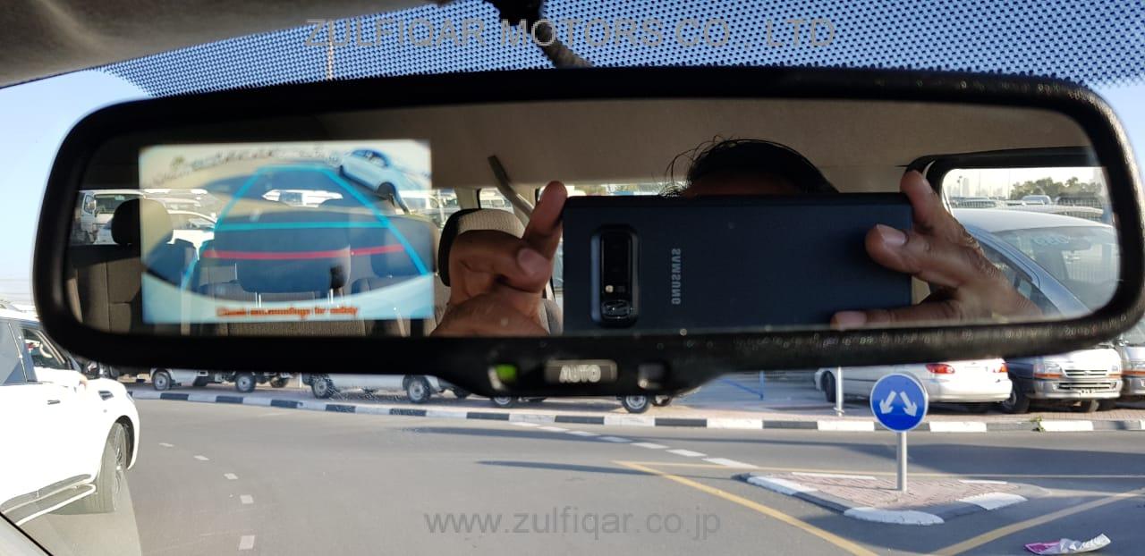 TOYOTA HIACE BUS 2017 Image 10