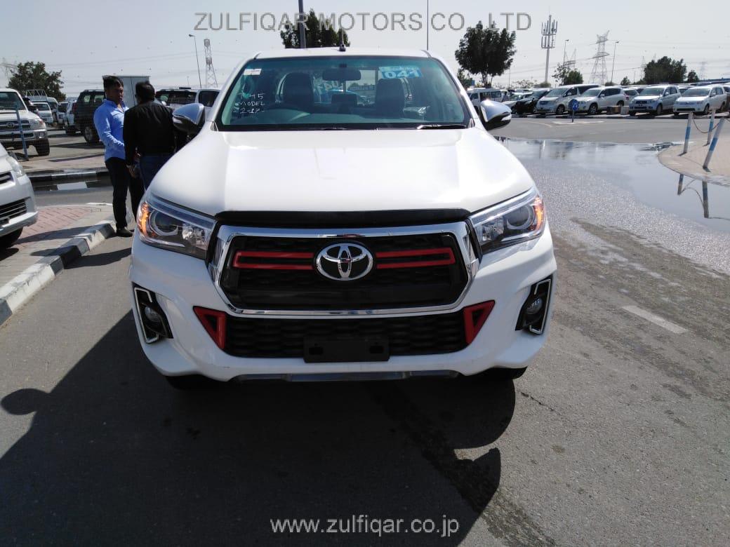 TOYOTA HILUX 2016 Image 1