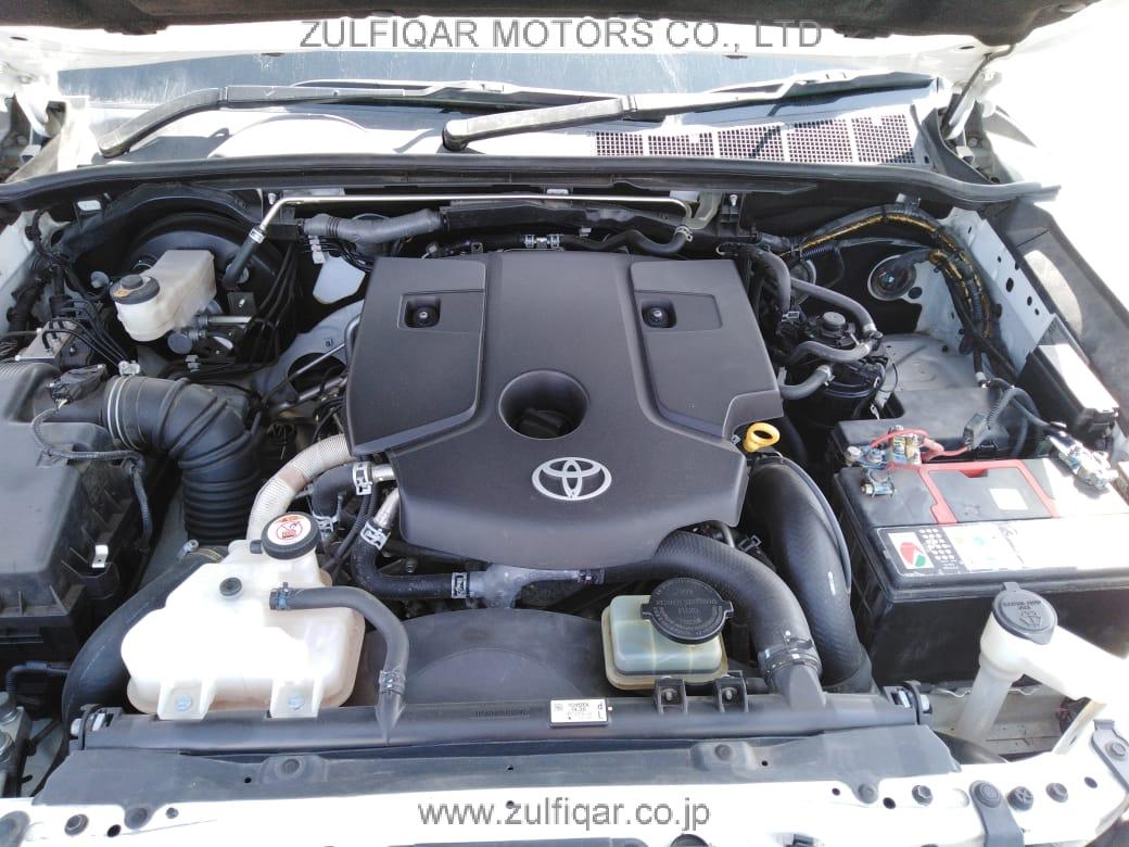 TOYOTA HILUX 2016 Image 2