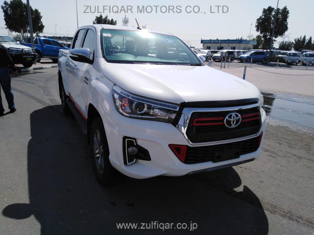 TOYOTA HILUX 2016 Image 4