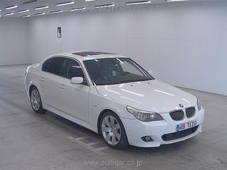 BMW 5 SERIES 2004 Image 1