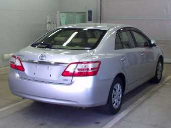 TOYOTA PREMIO 2015 Image 4