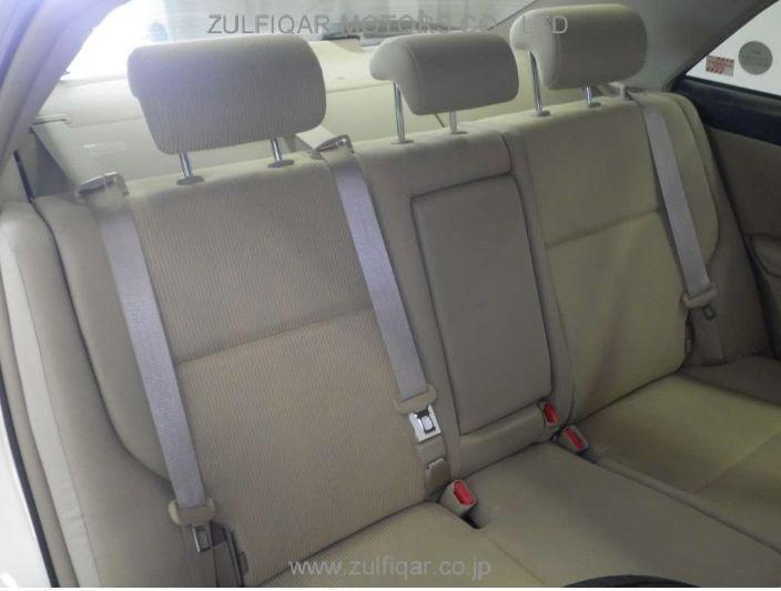 TOYOTA PREMIO 2015 Image 7