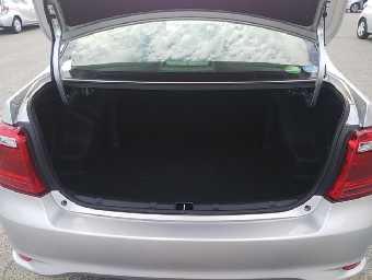 TOYOTA COROLLA AXIO 2015 Image 6