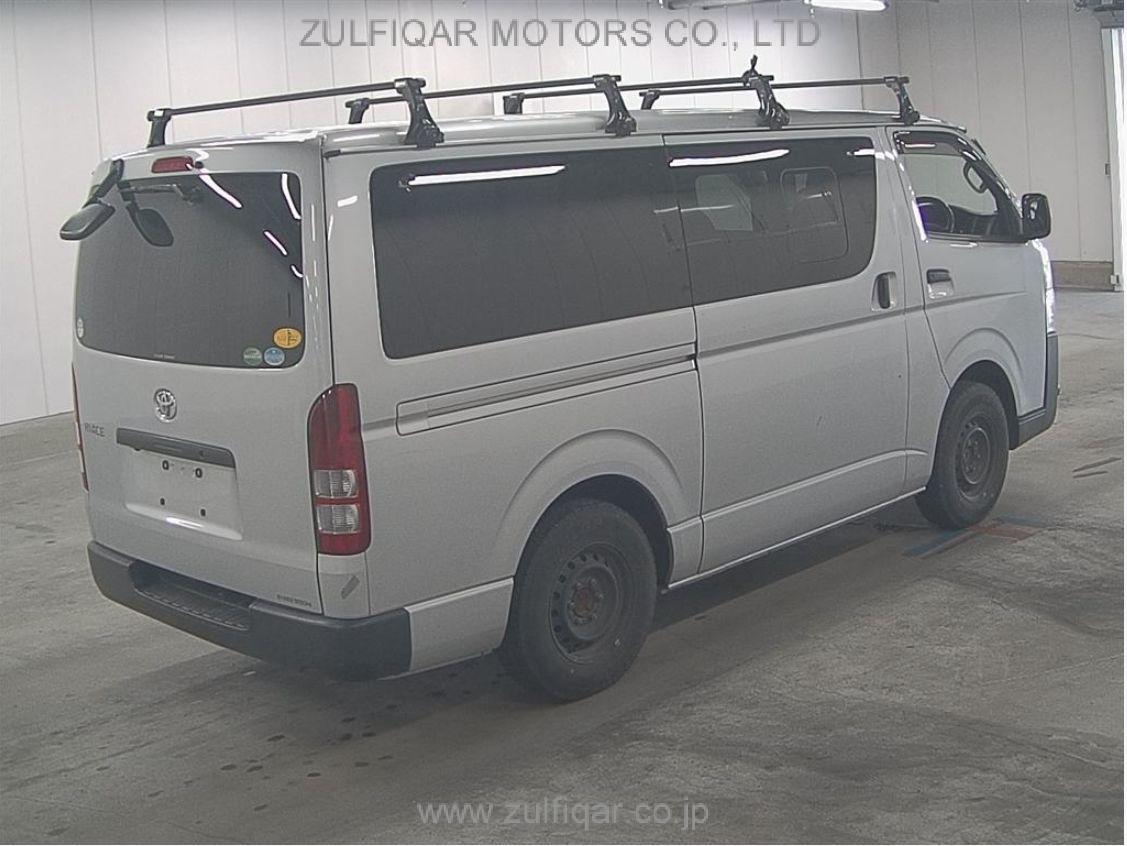 TOYOTA HIACE 2015 Image 5