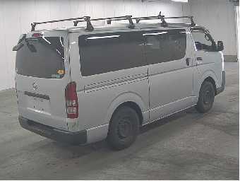 TOYOTA HIACE 2015 Image 4