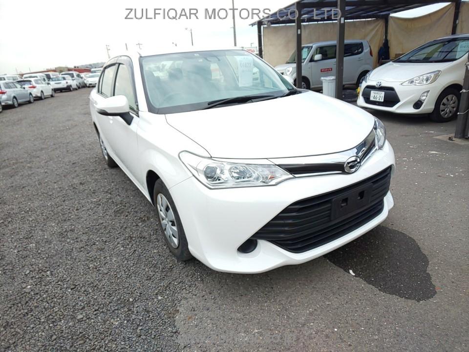 TOYOTA COROLLA AXIO 2015 Image 2