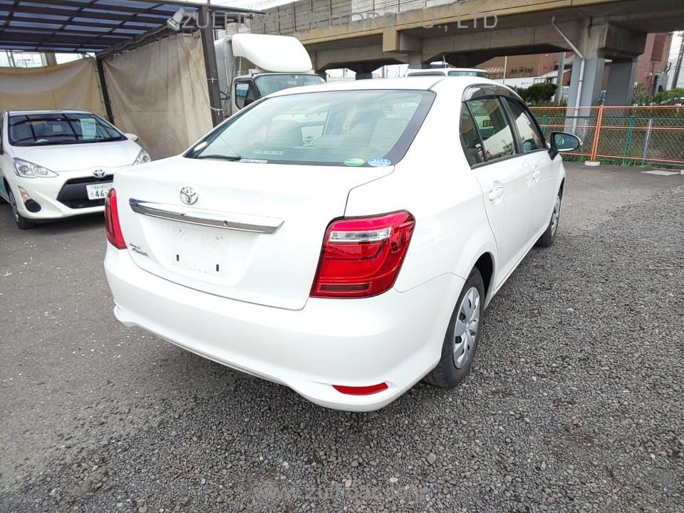 TOYOTA COROLLA AXIO 2015 Image 3