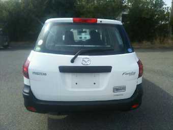 MAZDA FAMILIA S/V 2015 Image 4