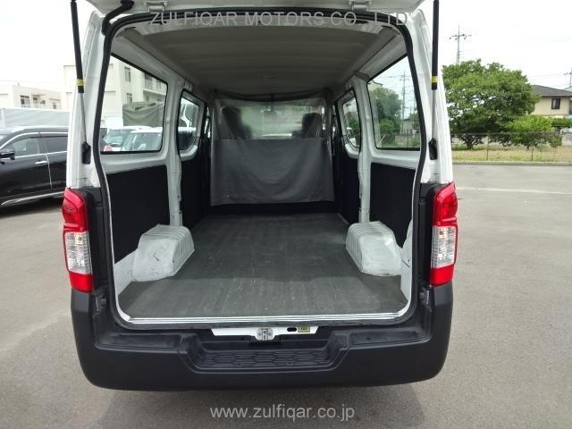 NISSAN NV350 CARAVAN 2015 Image 3