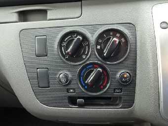 NISSAN NV350 CARAVAN 2015 Image 5