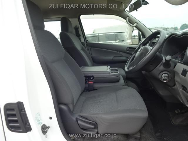 NISSAN NV350 CARAVAN 2015 Image 8